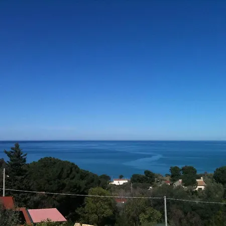 Sea View Garden